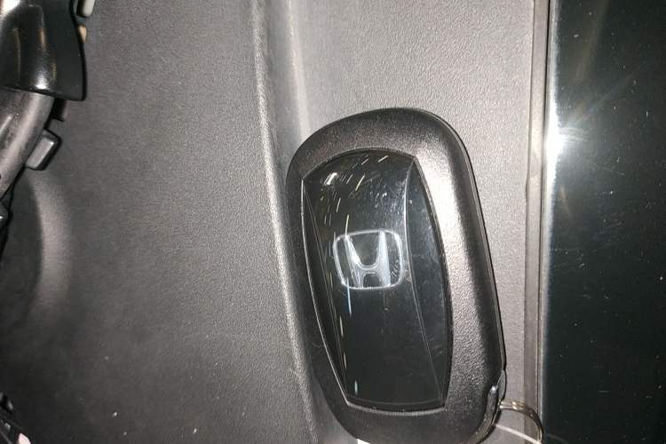 Used Honda Civic 2023 240TURBO CVT Dynamic · Center Stage Special Edition