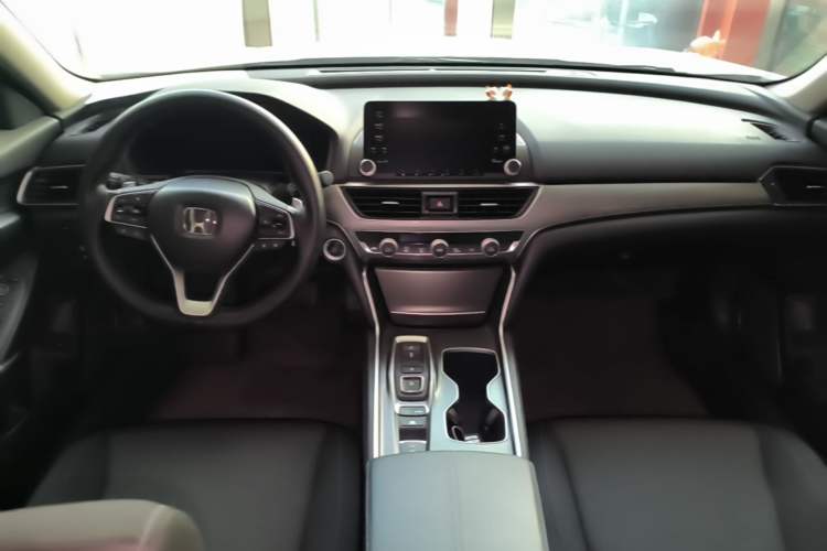 Used Honda Accord 2022 Xingyue L Hybrid 2.0L Rui Ku Edition Center Console