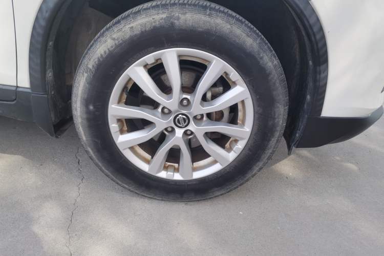 Used Nissan X-Trail 2019 2.0L CVT Smart Connect Comfort Edition 2WD
