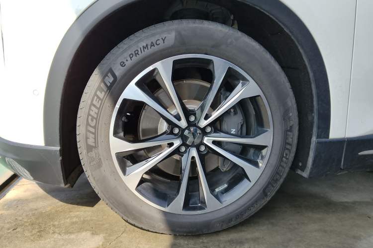 Used Nio ES6 2024 75 kWh
