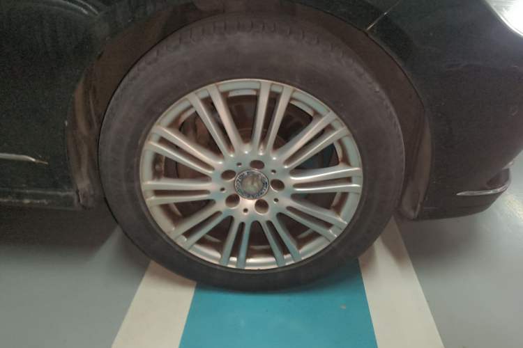 Used Mercedes-Benz E-Class 2012 E 300 L Elegant Model