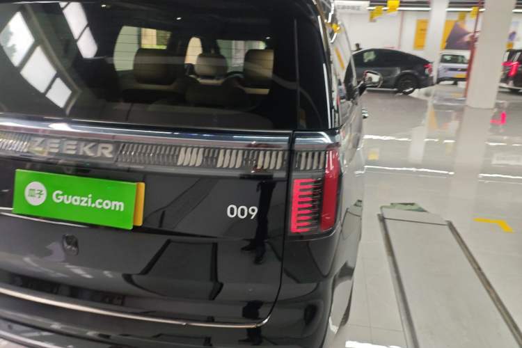 Used Zeekr 009 2022 WE Edition