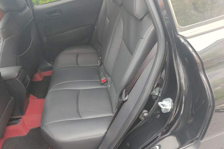 Used Toyota Corolla Cross 2024 2.0L Pioneer Edition
