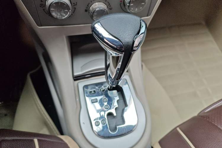 Used Citroen C-Quatre 2011 Sedan 1.6L Automatic Champion Edition Gear Lever