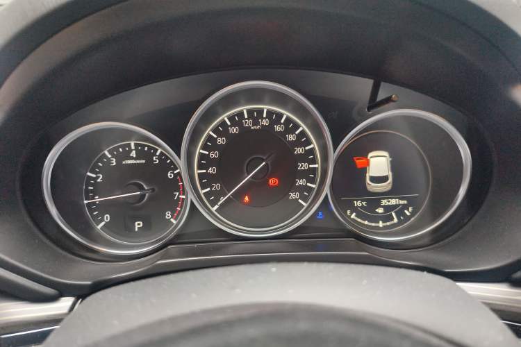 Used Mazda CX-5 2017 2.5L Automatic 2WD ZhiZun Version China V Standard