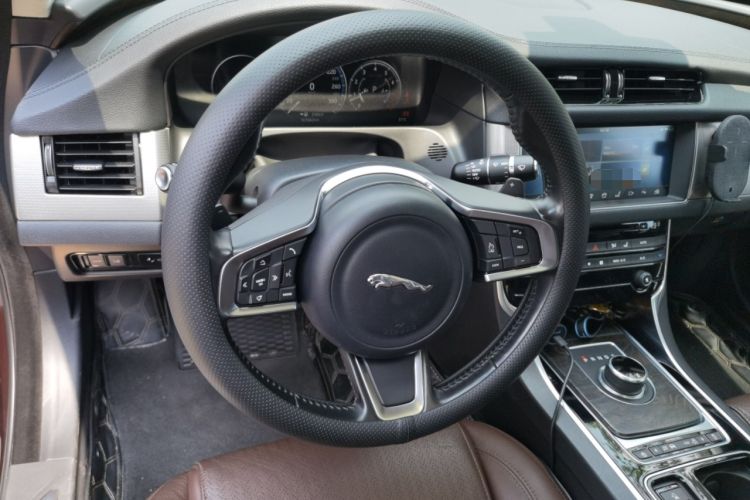 Used Jaguar XFL 2018 XFL 2.0T 250 PS Premium Edition