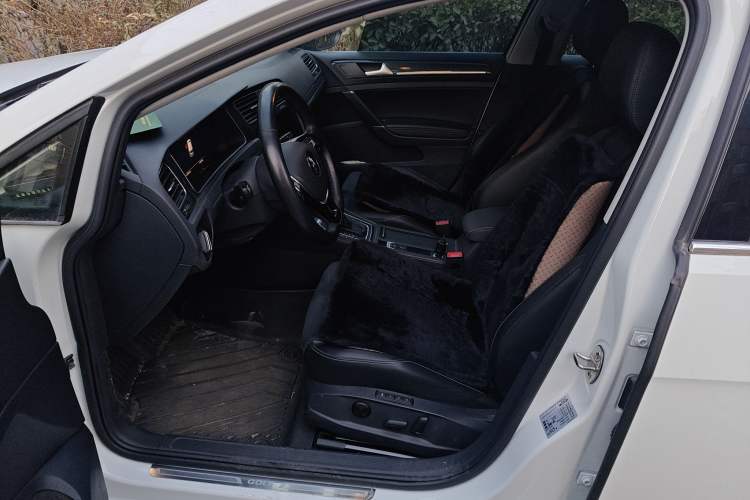 Used Volkswagen Golf 2020 Zhiai Edition 280TSI DSG Luxury Model
