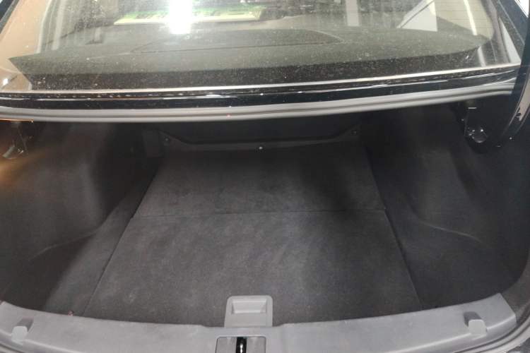 Used Hongqi E-QM5 2021 Charging Version Flagship Edition
