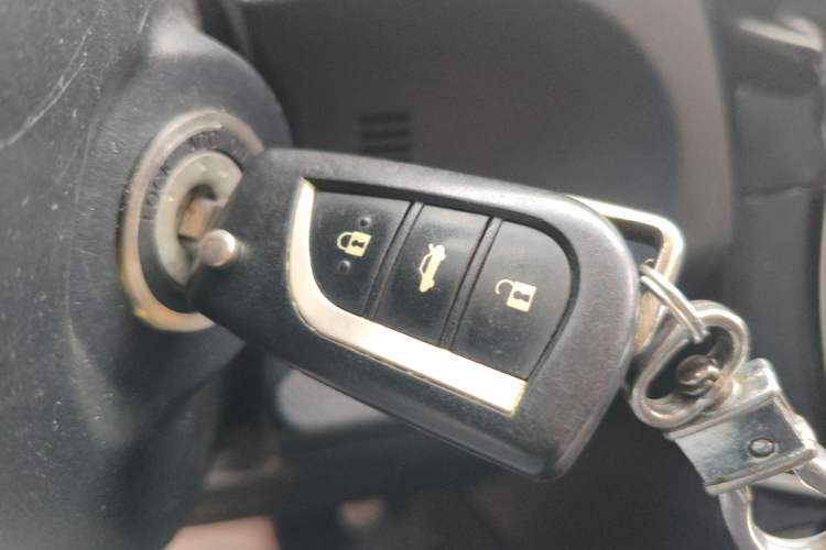 Used Toyota Corolla 2014 1.6L CVT GL Interior 1