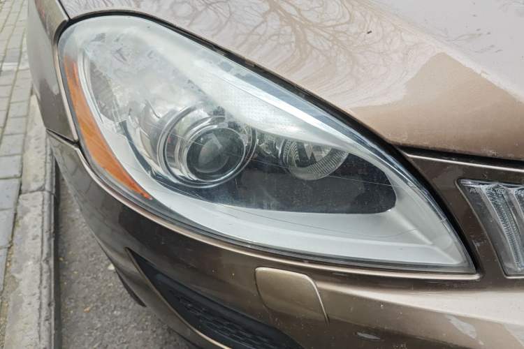 Used Volvo XC60 2013 T6 AWD Comfort Edition
