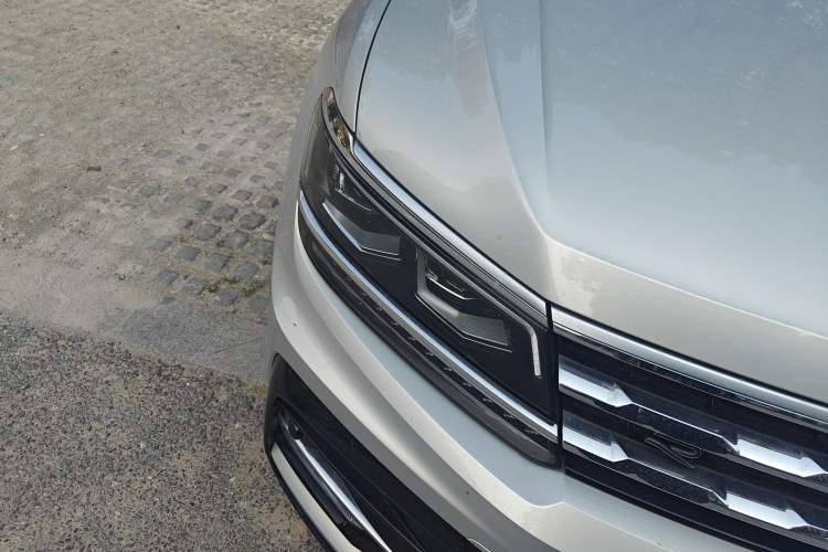 Used Volkswagen Tiguan L 2021 330TSI Automatic Two-Wheel Drive R-Line Flagship Edition