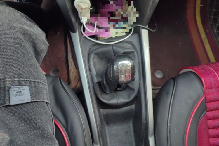 Used Citroen Elysee 2018 1.6L Manual Fashion Edition Gear Lever