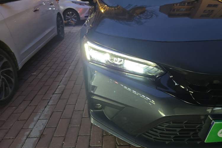 Used Honda Civic 2022 240TURBO CVT Dynamic Control Version
