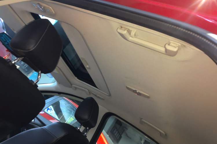 Used Ford Focus 2012 Hatchback 1.6L Automatic Fashion Edition Headliner