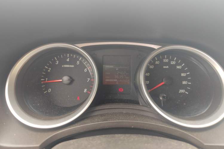 Used Wuling Hongguang 2019 1.5L S Comfort Edition China VI LAR