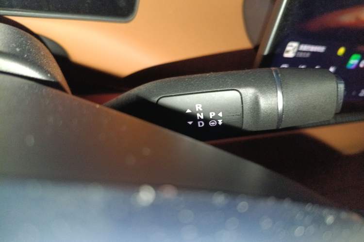 Used Leapmotor C10 2024 210 Smart Edition Gear Lever