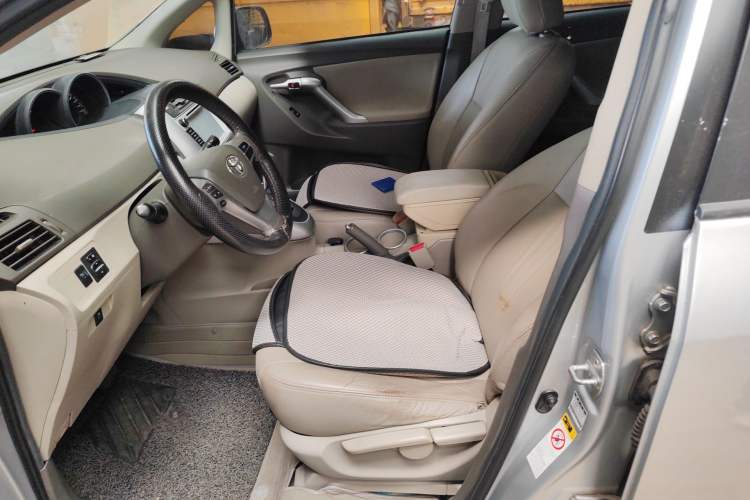 Used Toyota Verso 2012 180V CVT Supreme Edition
