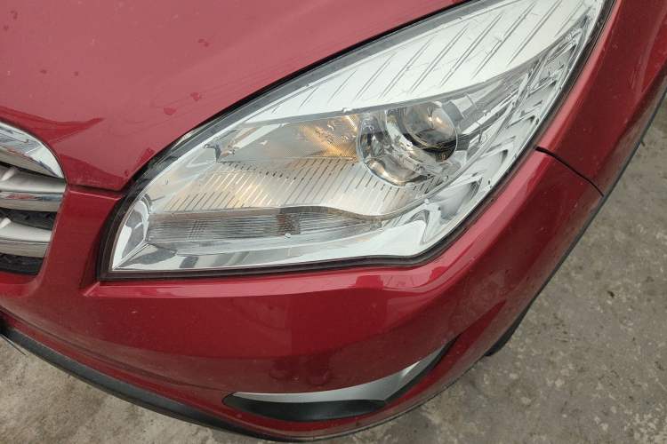 Used CHANGAN CS35 2016 1.6L Automatic Luxury Model China IV Standard