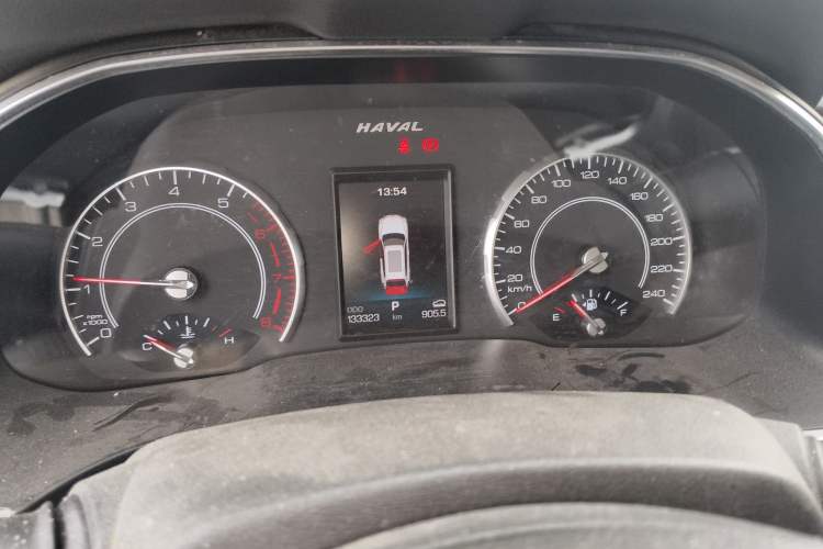 Used Haval H6 2017 Red Label 2.0T Automatic Two-Wheel Drive ZhiShang Model