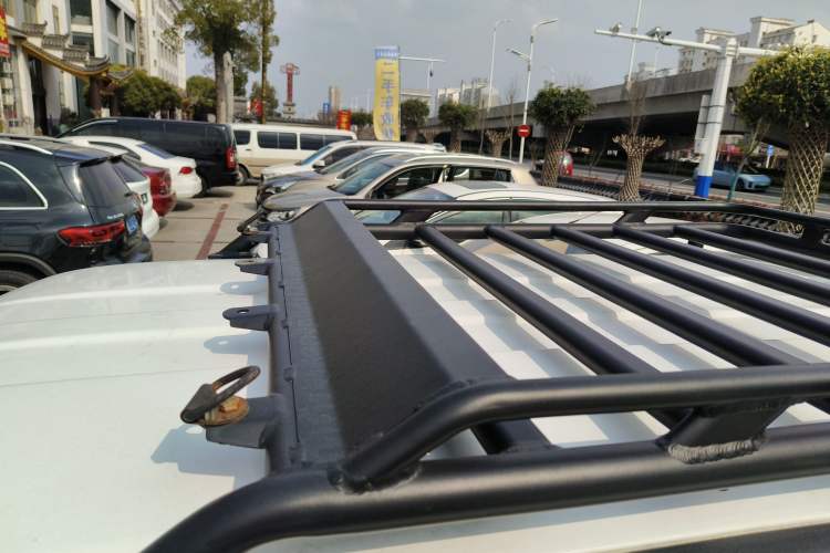 Used Suzuki Jimny 2015 1.3 AT JLX Roof