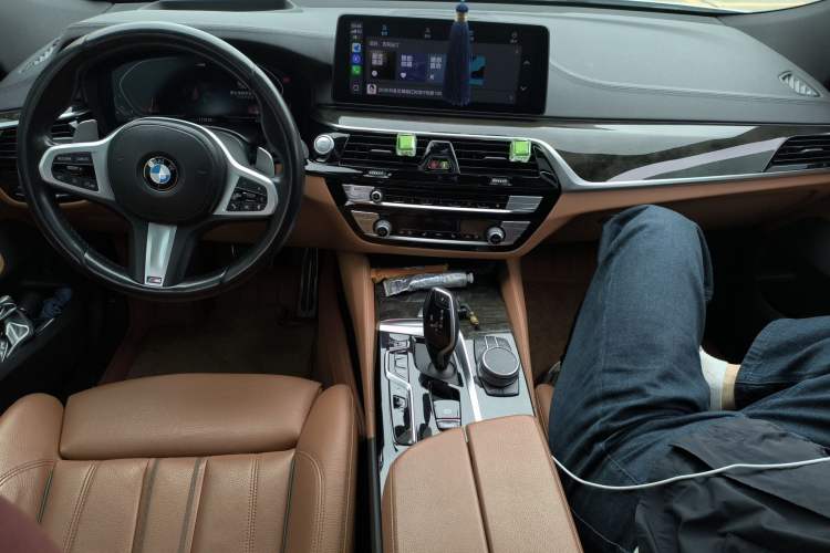 Used BMW 6 Series GT 2021 630i M Sport Package Center Console