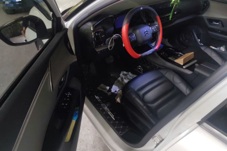 Used Citroen C5 X 2021 1.6T Enjoy the Extraordinary Driver Seat