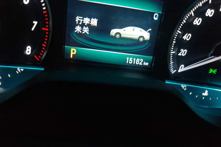 Used Buick GT 2019 18T Automatic Connected Elite Model China VI Standard Odometer Close Up