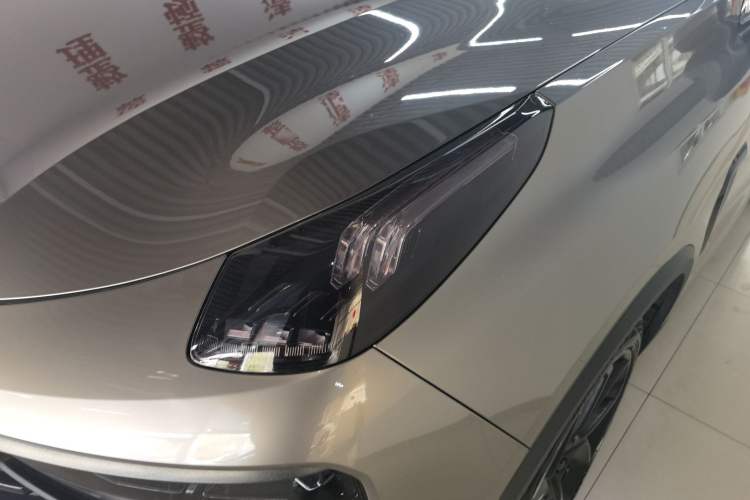 Used Lynk & Co 01 2021 2.0TD Four-Wheel Drive Dark Night Edition Left Front Headlight