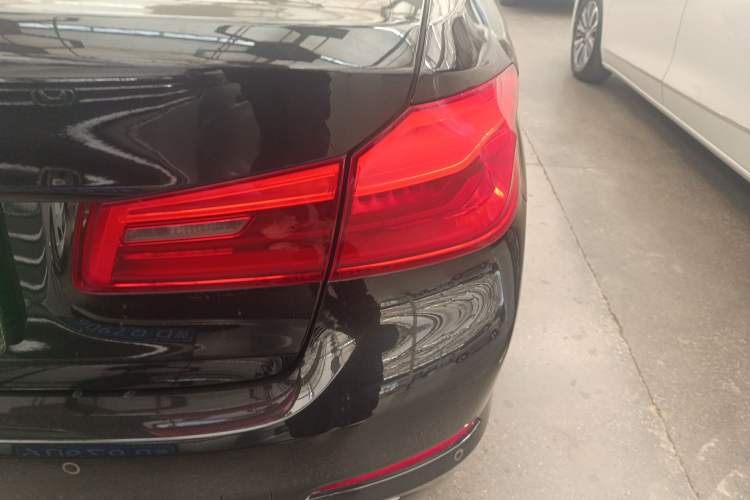 Used BMW 5 Series 2019 525Li Luxury Package