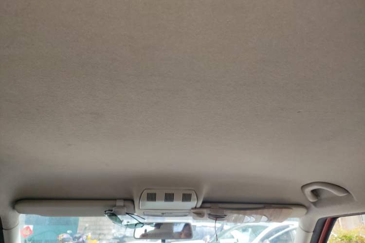 Used Skoda Fabia 2011 1.4L Manual Crystal Edition
