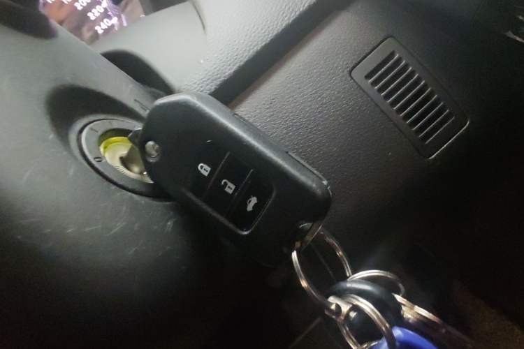 Used Honda Spirior 2015 2.0L Prestige Edition
