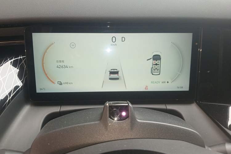 Used Zeekr 009 2022 WE Edition
