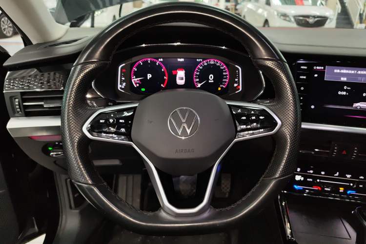 Used Volkswagen Passat 2022 330TSI Luxury Edition