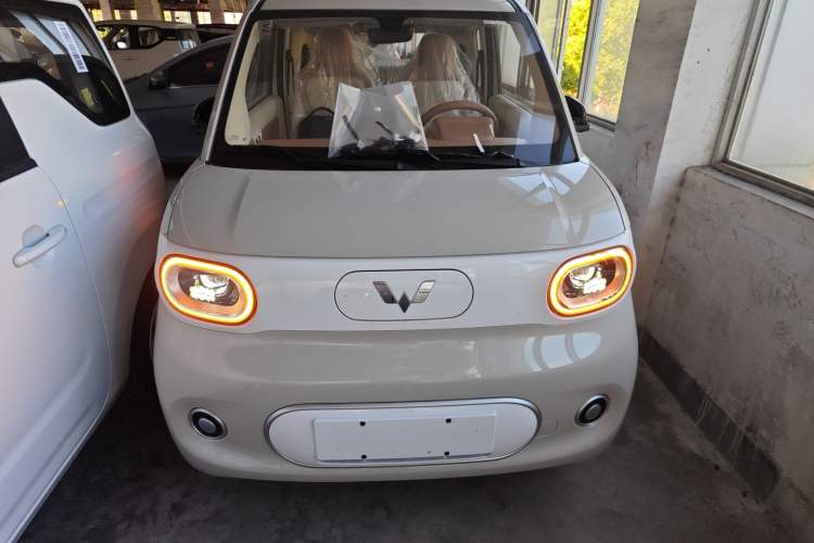 Used Wuling Hongguang MINIEV 2024 3rd Generation 215km Youth Edition