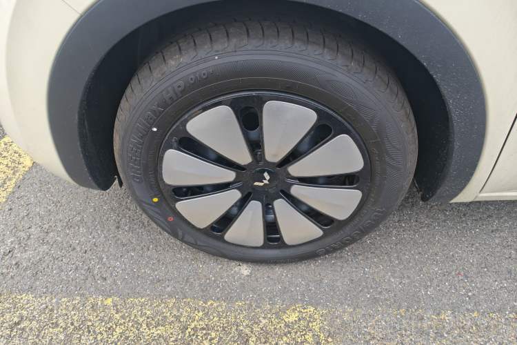 Used Wuling Bingo 2025 333 km Enjoyment Version
