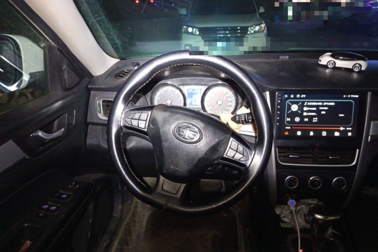 Used Bestune B30 2016 1.6L Automatic Luxury Model Steering Wheel