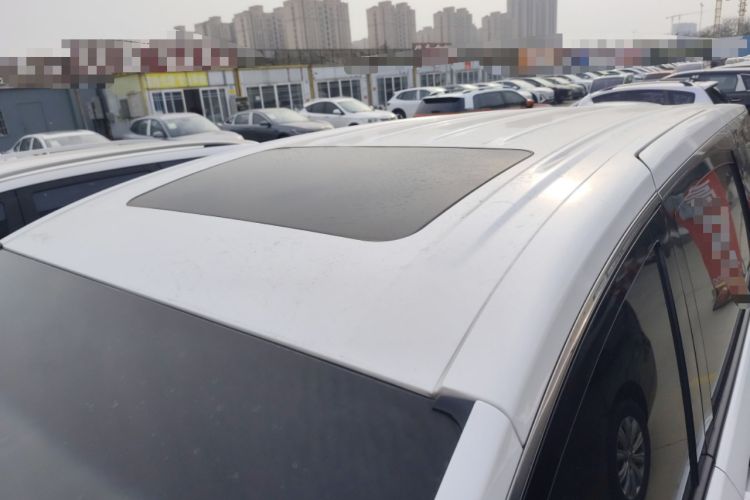 Used Buick GL8 2022 ES Landtrek 653T Comfort Edition