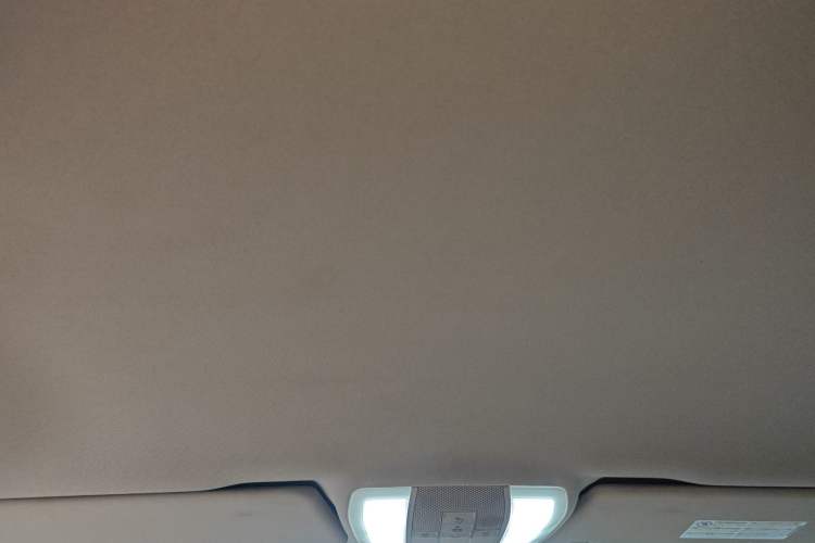 Used Mercedes-Benz GLK-Class 2013 GLK 300 4MATIC Dynamic Edition Headliner