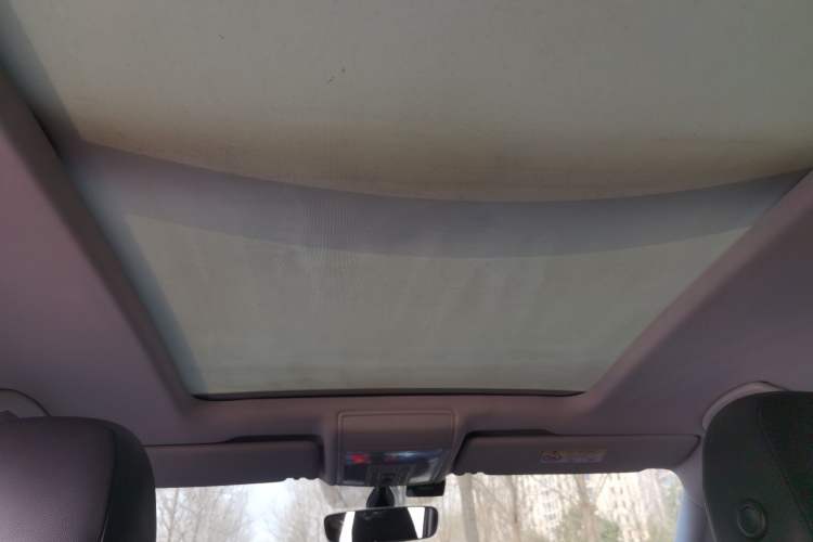 Used Volkswagen Teramont 2019 330TSI Two-Wheel-Drive Luxury Edition China VI Standard Headliner