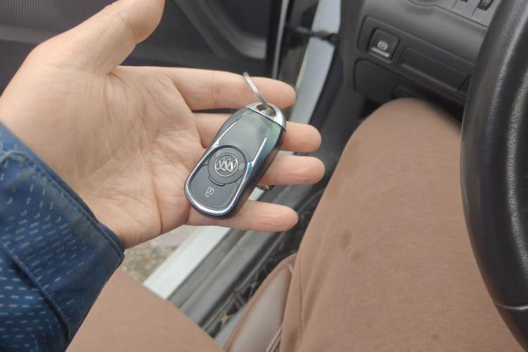 Used Buick GL6 2019 18T 6-Seater Connected Luxury Version China VI Standard