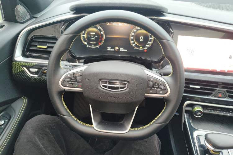 Used Geely Auto Monjaro S 2021 2.0TD Automatic Two-Wheel Drive Lightning Edition
