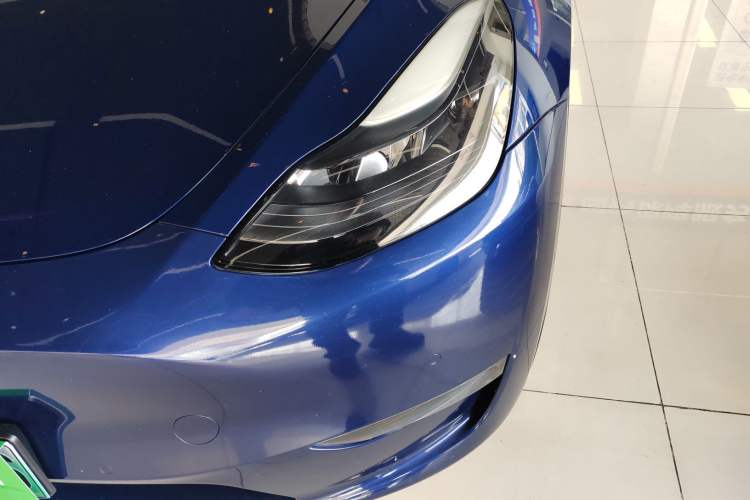 Used Tesla Model Y 2022 Long-Range All-Wheel-Drive Version
