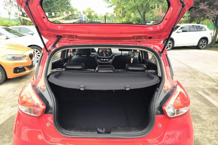 Used Baojun 310 2016 1.2L Manual Luxury Model