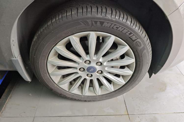 Used Ford Mondeo 2011 2.0L GTDi240 Luxury Sport Edition