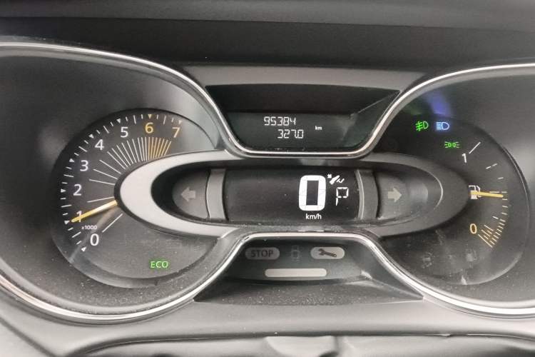 Used Renault Captur 2015 1.2T Automatic Comfort Edition
