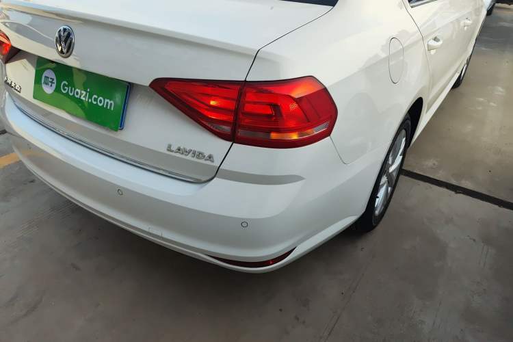 Used Volkswagen Lavida 2017 1.6L Automatic Comfort Edition