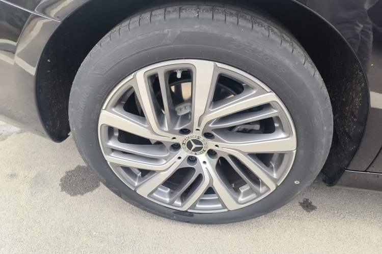 Used Mercedes-Benz E-Class 2025 Facelift E 300 L Fashion Edition
