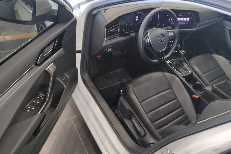 Used Volkswagen Sagitar 2022 280TSI DSG Excellence Edition