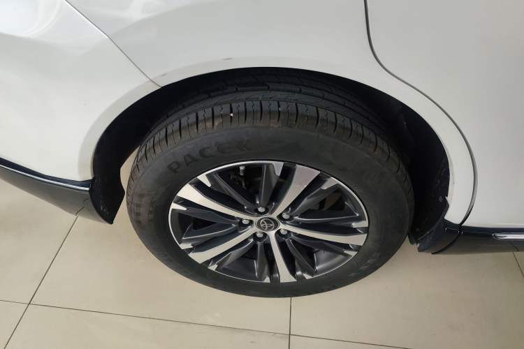 Used Toyota Venza 2022 2.0L CVT Two-Wheel Drive Luxury Edition