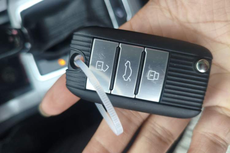 Used Roewe RX5 2018 20T Two-Wheel Drive Automatic Flagship Edition